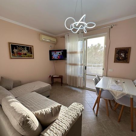 Sunset Sea View - Beachfront Balcony - Ac - Wifi Durrës Exterior foto